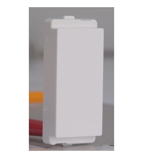 Schneider Electric P0001 - Blank plat, Livia, surface mount, 1 module