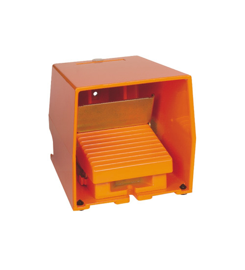 Schneider Electric XPER511 - single foot switch - IP66 - with cover - metallic - orange - 2 NC + 2 NO